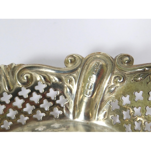 140 - Pierced Silver Bon Bon Dish which measures approx 5 inches long. Sheffield Hallmark    27.9g