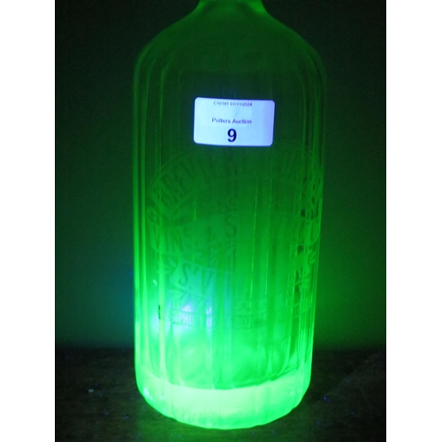 9 - Vintage French Uranium glass soda syphon, 12.5