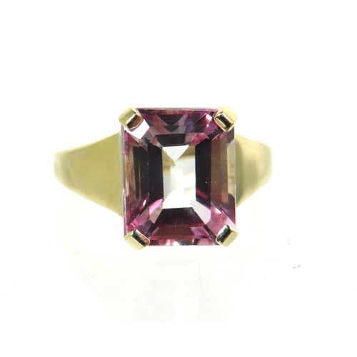 192 - 9ct Yellow Gold Ring set with a large, Emerald Cut Pink Amethyst .  Finger size 'L'   5.0g