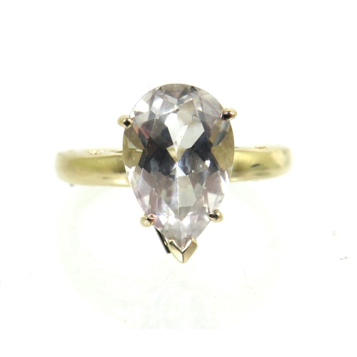 200 - 9ct Yellow Gold Ring set with an Almond shaped Cz Gemstone (12 x 8 mm)   Finger size 'L'    2.8g