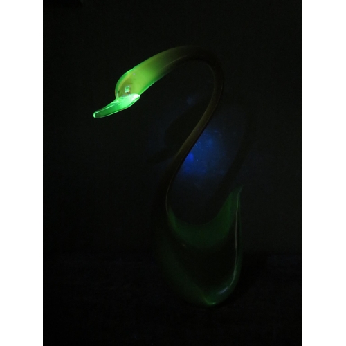 13 - Large Murano Sommerso Uranium art glass swan, 13 1/4