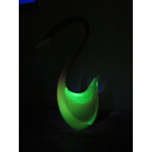 13 - Large Murano Sommerso Uranium art glass swan, 13 1/4