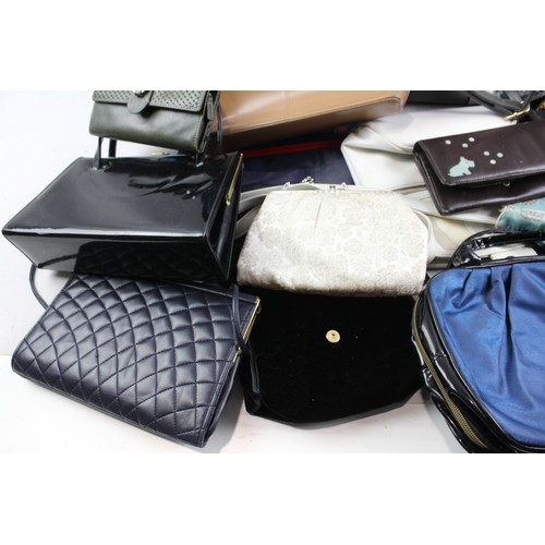 217 - Collection Of Vintage Handbags & Purses Inc Leather, Backpack, Etc Joblot      638721