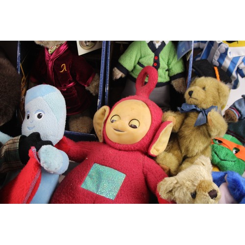 301 - Soft Toys & Bears Assorted Large Joblot      700945