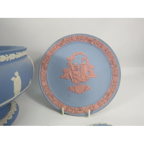 105 - Wedgwood blue jasperware including a large pedastal bowl, limited edition my Valentine plate and vin... 