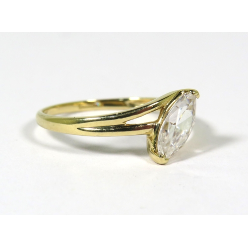 377 - 14ct Yellow Gold Ring set with an oval shaped CZ Gemstone which measures approx 10mm x 4mm finger si... 