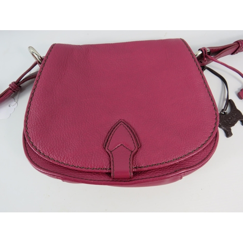 416 - Ladies Fuchsia leather Radley handbag with very little use.