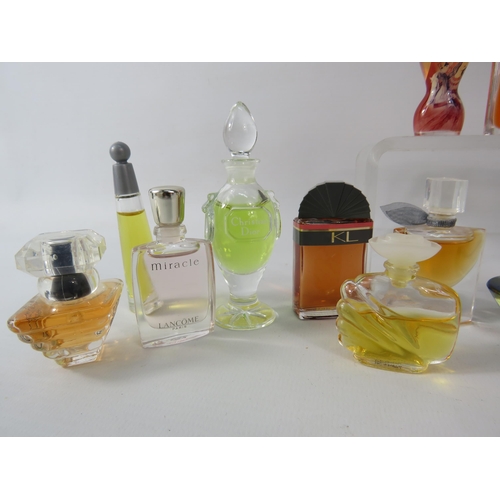 428 - 25 Womens miniature fragrances including Gucci, Christion Dior, Lancome, Givenchy etc.