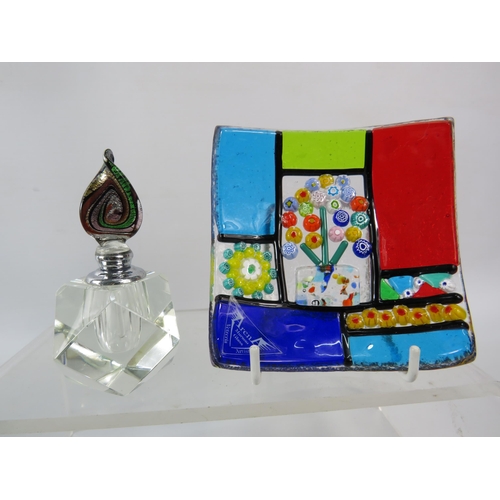 468 - Murano glass dish, scent bottle and fountain pen.