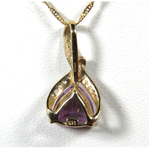 513 - Lovely Amethyst set pendant with tiny Diamond Surround set on an 18 inch 9ct Yellow gold Chain. Tota... 