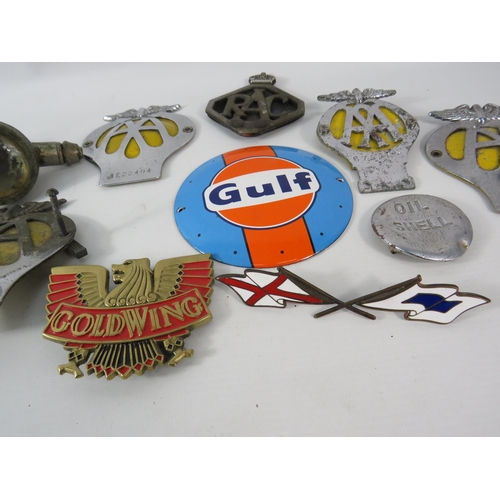 555 - THIS LOT HAS NOW BEEN WITHDRAWN BY THE VENDOR.
Selection of car badges AA, RAC, etc plus a goldwing ... 