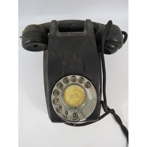 724 - Vintage GPO bakelite telephone, believed to have come from the Steel works in scunthorpe.