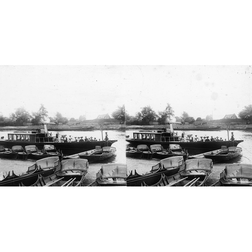 728 - 28 Glass stereoview slides from the Victorian and possibly Edwardian period. Inc Hampton Court, Boat... 