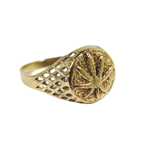 533A - 9ct Yellow Gold Signet Ring with Pierced Shoulders and Horticultural Motif.   Finger size 'O'   2.1g