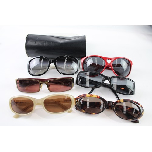 604 - Designer Sunglasses / Glasses Inc Cases Joblot     701372