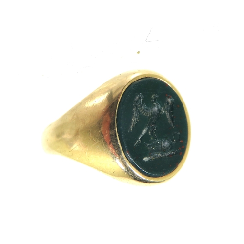 335A - 9ct Yellow Gold Signet ring set with a Bloodstone Seal. Finger size M  6.3g