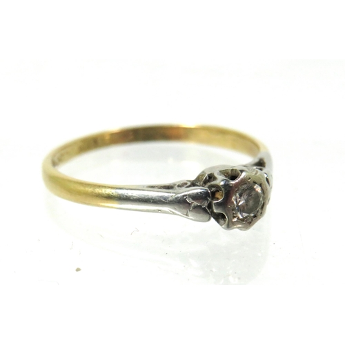 342A - 18ct Yellow Gold Ring set with a solitaire Diamond which measures approx 2.56m (1/16th ct) Platinum ... 