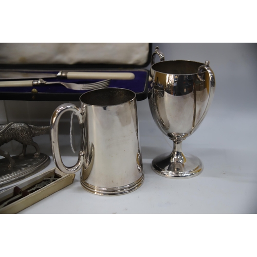 872 - Nice Selection of Silver Plated Items. See photos.