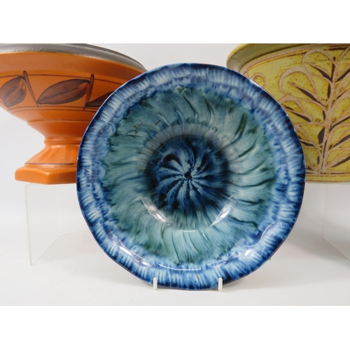 1102 - Selection of studio and art pottery.