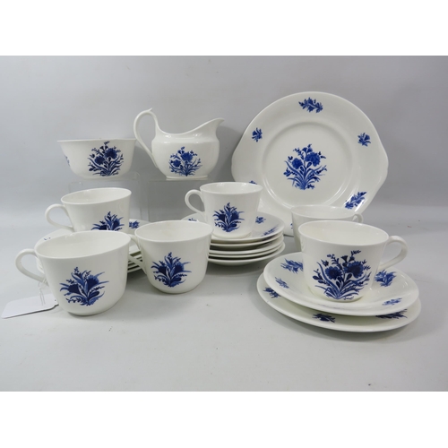 1107 - Royal Crown Derby Festival Blue part tea set, 21 pieces in total.