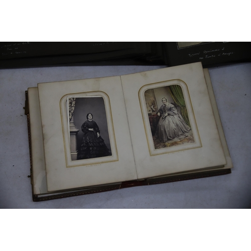 946 - Good Selection of Antique Photo Albums. Some have old and interesting photos. See photos.