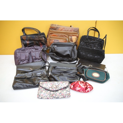 969 - Good Mixed lot of handbags and Purses. See photos.