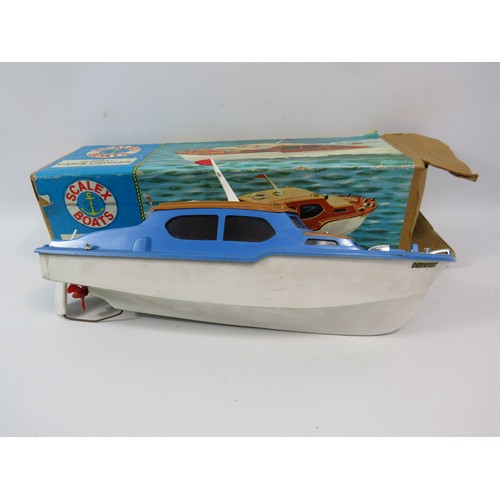 801 - Scalex Derwent Cabin cruiser boat (Electric ) with original box, working condition unknown.