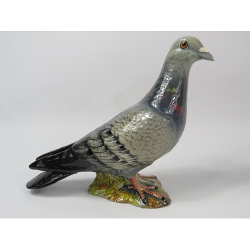 15 - Beswick Grey Pigeon figurine model no 1383 and a Beswick  Beagle Champion Wendover Billy.