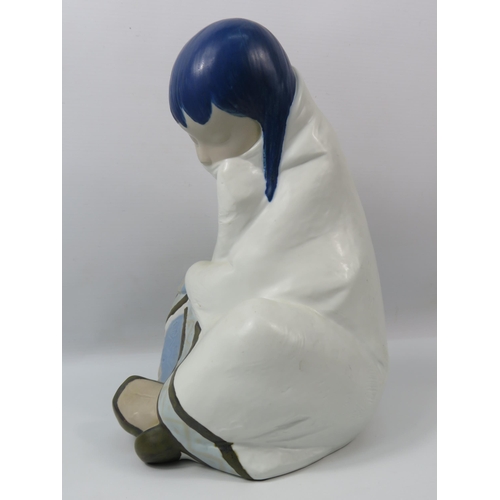 2 - Large Lladro Gres figurine of an Eskimo girl, 11.5