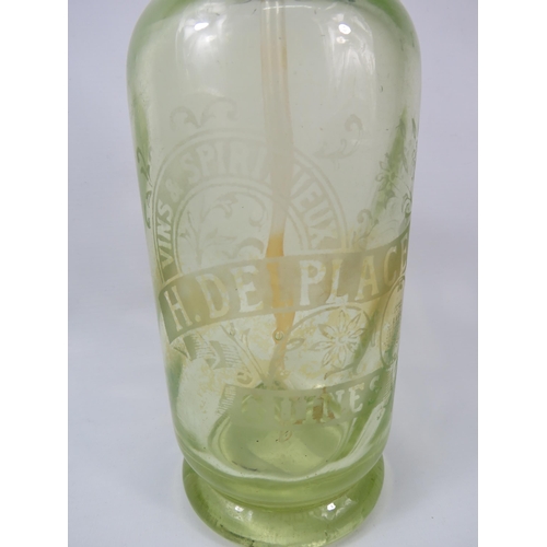 47 - Vintage French Uranium green glass soda syphon, 12.5