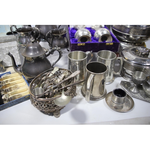 2017 - Fantastic selection of silver plate and pewter. See photos.