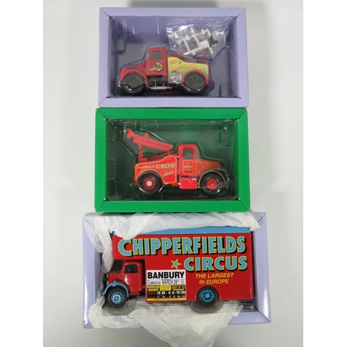 1005 - Three Corgi Classics Chipperfield's Circus Die Cast 1:50 Scale Models of Scammell Highwayman with Cr... 