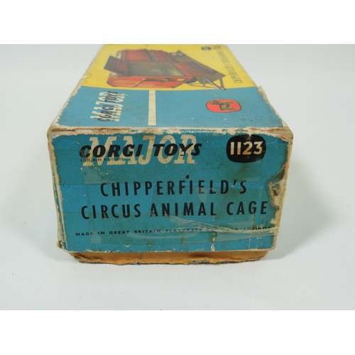 1009 - Vintage Original 1960's Corgi Die Cast model of a Chipperfield's Animal cage trailer, number 1123. C... 