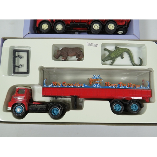 1013 - Three Corgi Classics Chipperfield's Circus Die Cast 1:50 Scale Models of a Foden S21 Articulated Tan... 