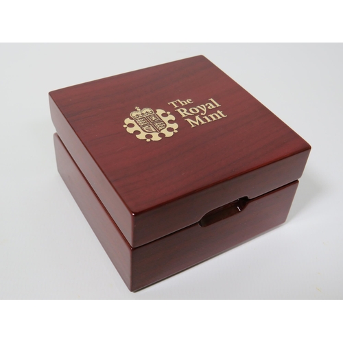 203 - Royal Mint 2015 Gold Proof Sovereign, Limited edition 2032/10,500, Comes complete with attractive Po... 