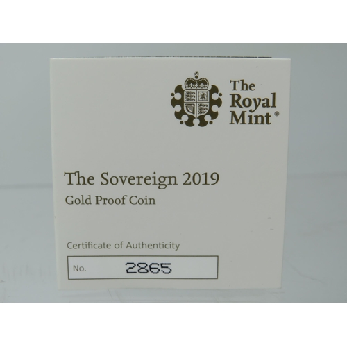 207 - Royal Mint 2019 Gold Proof Sovereign, Limited edition 2865/9,500, Comes complete with attractive Pol... 