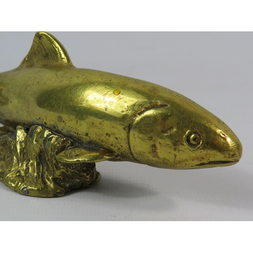 143 - A solid brass car mascot in the form of a Salmon 6.5