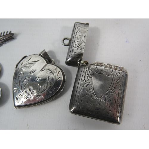 151 - Mixed sterling silver lot to include cigarette case, vesta etc plus a 835 silver locket and bakelite... 