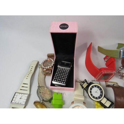 152 - Large selection of ladies quartz fashion wristwatches, all need new batteries to run.