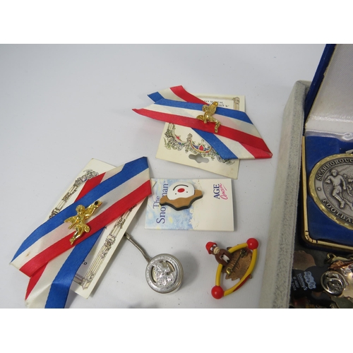 159 - Large selection of vintage badges, tokens, coins and other collectable items.