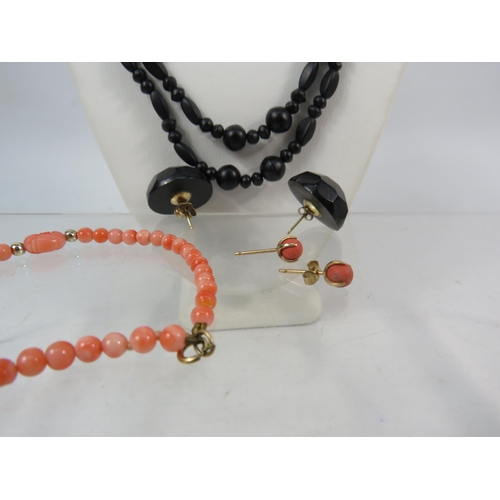 164 - Mixed jewellery lot to include a Coral bracelet with 9ct gold clasp, a pair of 9ct gold coral earrin... 