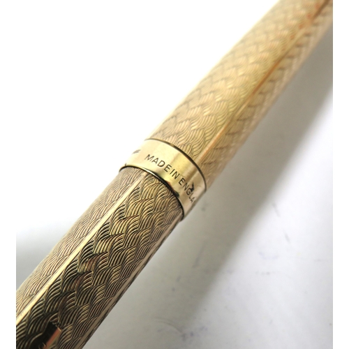 263 - Parker Roller pen with 9ct Yellow Gold Case (case weight 15.3g) In working order. No case or papers ... 