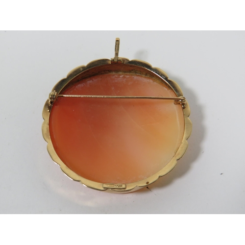 271 - Large Vintage Cameo Brooch/Pendant set in a 9ct Yellow Gold Mount.  45 x 45 mm.  Total weight 13.2g