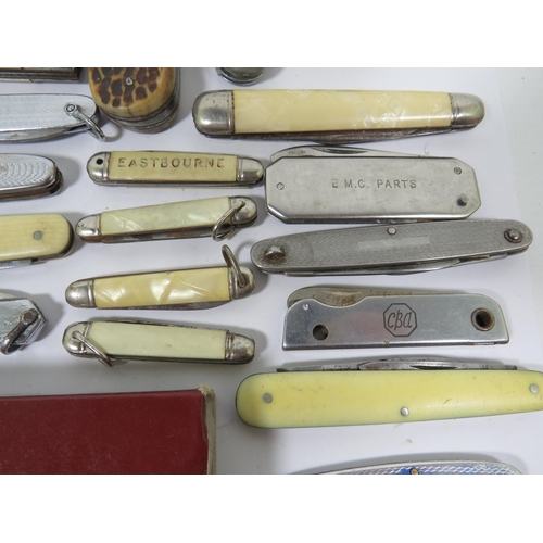 282 - Selection of Vintage penknives plus a boxed (used) Swiss Army Officers Multi tool Penknife by Victor... 