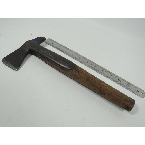 286 - Very Rare Vintage Fireman's Axe made by Rolls Royce. Arrowmarked and date stamped for 1942. In very ... 