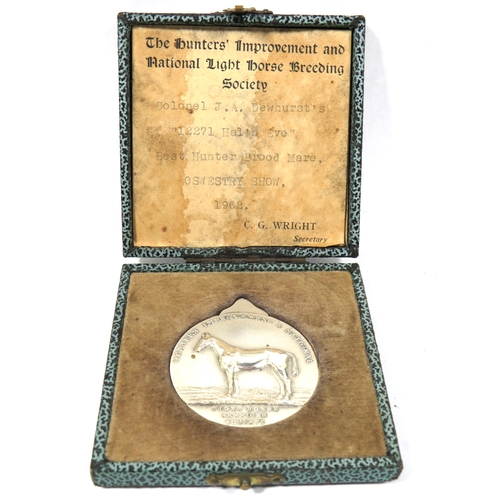 288 - Hunters Improvement and Light Horse Breeds Society Medal awarded 1962 with original velvet lined box... 