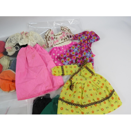 1049 - Large selection of vintage Sindy Doll clothing and accessories.