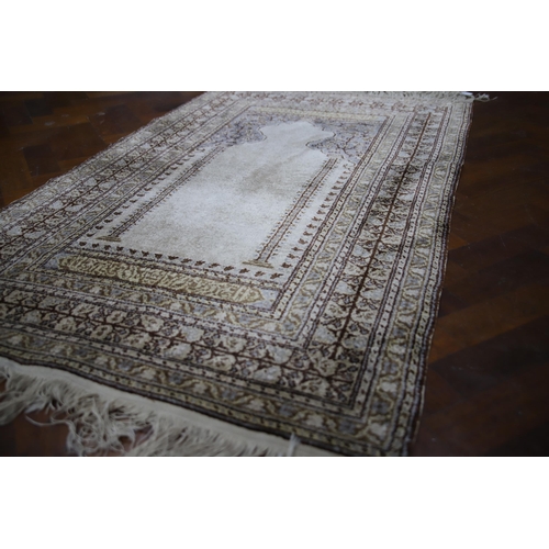 907 - Eastern style small rug with very fine weave. Excellent condition. Measures approx 59 x 36 inches. S... 