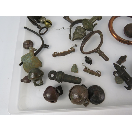 363 - Selection of antique metal dectecting finds relating to Horses, including bells and harness studs et... 