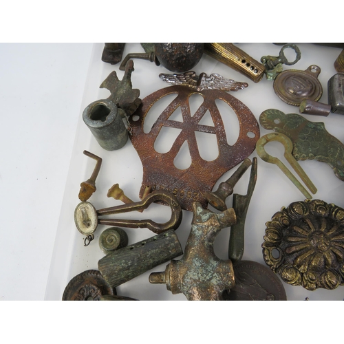 368 - Tray of various interesting metal detecting finds see pics.